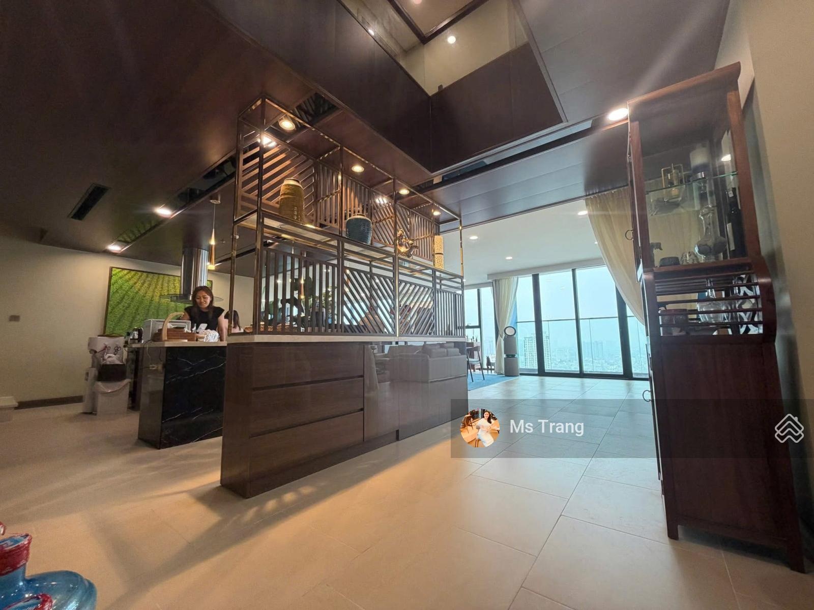 Bán Penthouse Duplex Lancaster Luminaire Đường Láng, Quận Đống Đa 300m2 Full Nội Thất 85 Tỷ