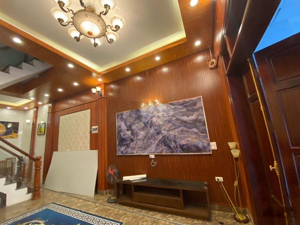 Bán Nhà Vườn Trung Văn 110m2 4 tầng mặt tiền 11m hơn 33 tỷ Thuê ~400tr/năm ôtô tráh vỉaHè phânlô CC