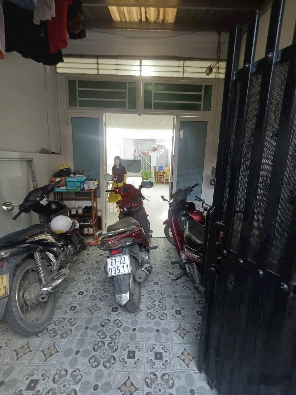 Bán nhà sát trung tâm hành chính dĩ an đường Ngô Thị Nhậm phường dĩ an , gần đường Nguyễn An Ninh