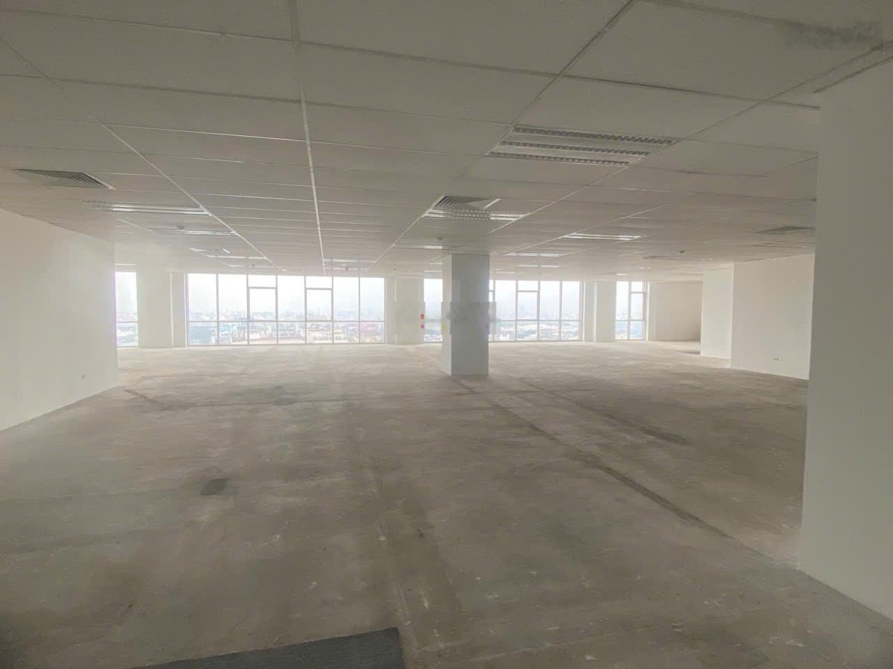 Cho thuê văn phòng DT: 30m2-50m2-120m2 - 250m2 - 568m2 tại tòa nhà Plaschem 562 Nguyễn Văn Cừ, LB