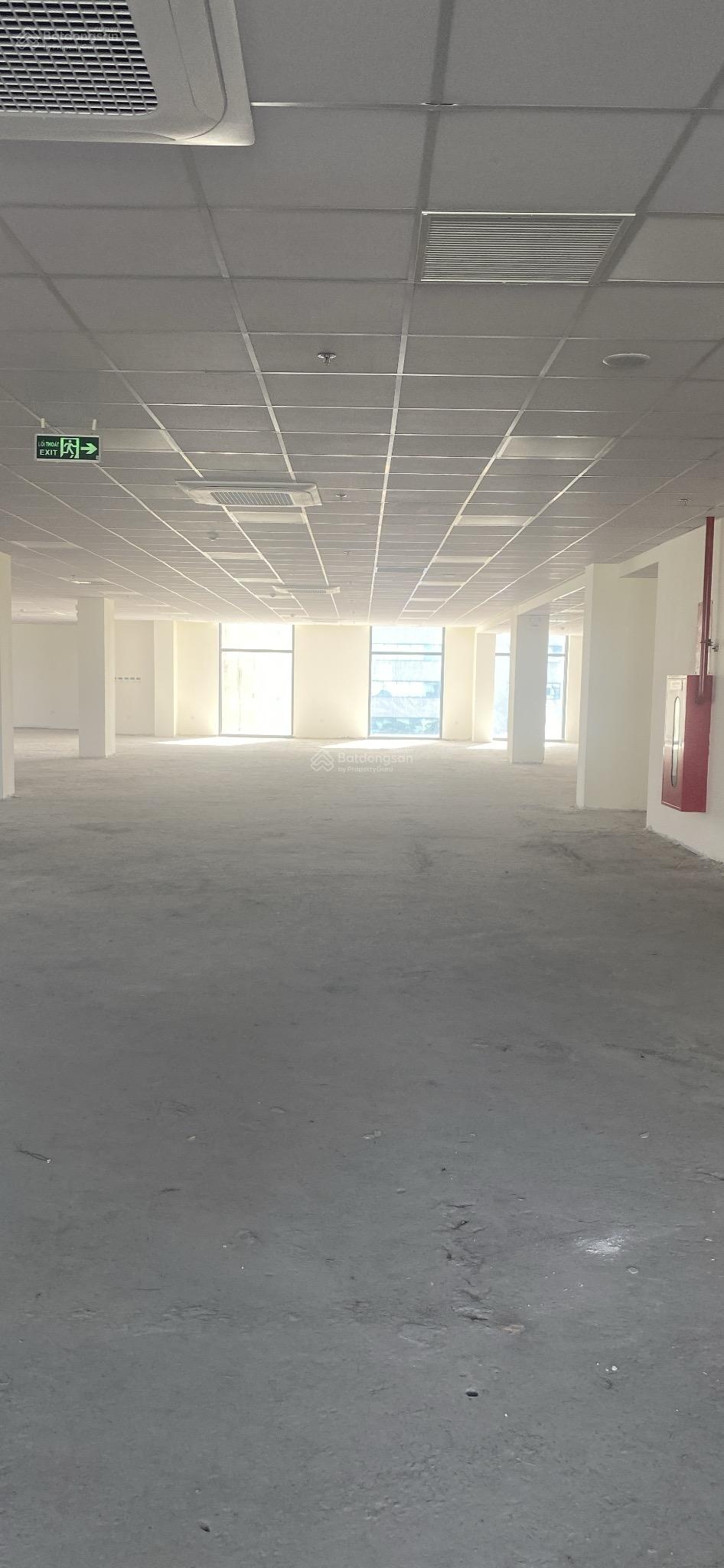 Cho thuê văn phòng toà The Rosary 89 Lạc Long Quân 70m2,80m2,150m2,200m2,2000m2 giá 120 nghìn/m2/th