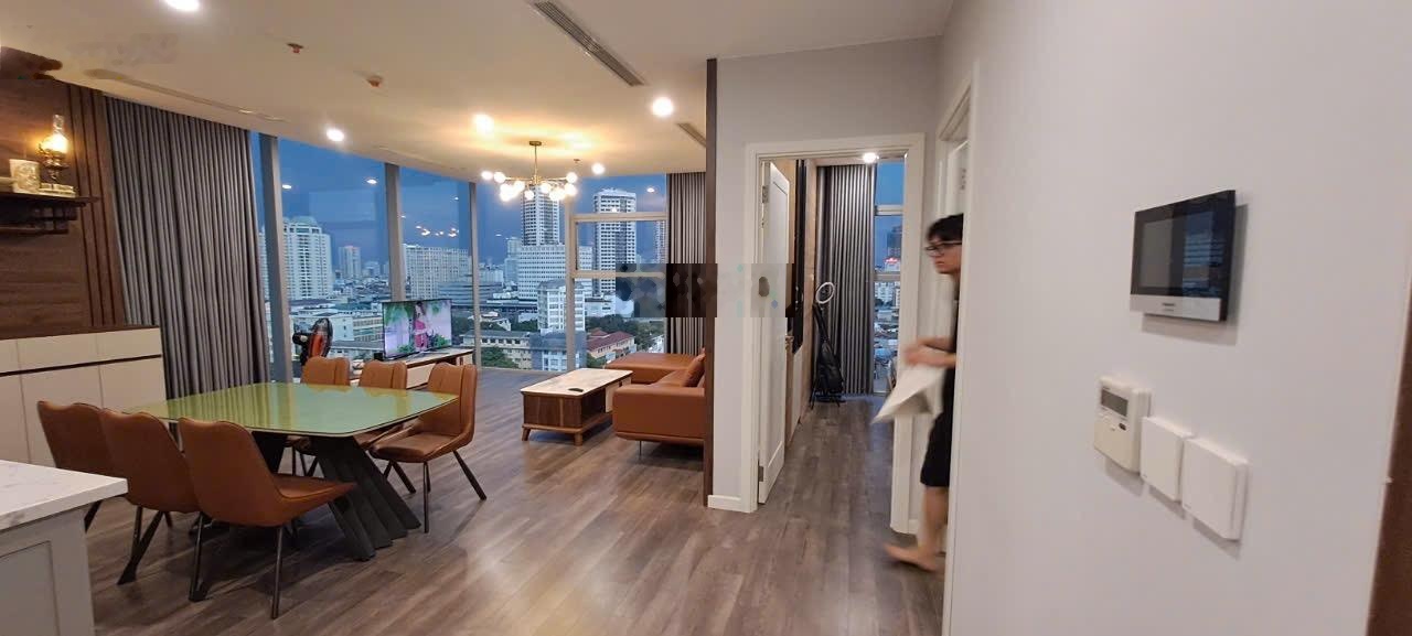 Bán căn hộ THE NINE, số 9 Phạm Văn Đồng, (106, 131m & hoa hậu 142m2) 3PN + 2WC, căn góc 2 mặt kính