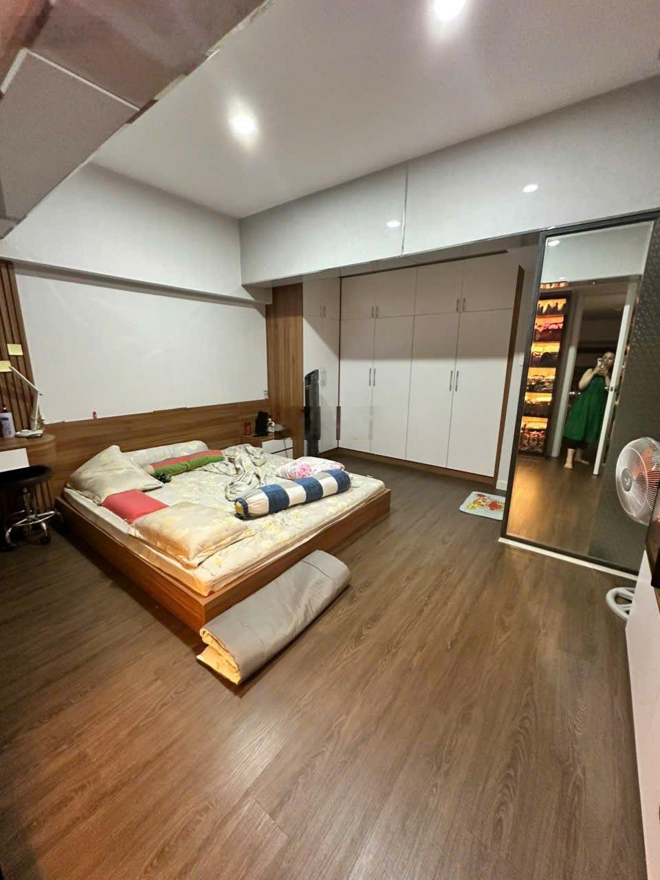 Bán chung cư Gò Vấp SH 80m2 full nội thất 5x16m