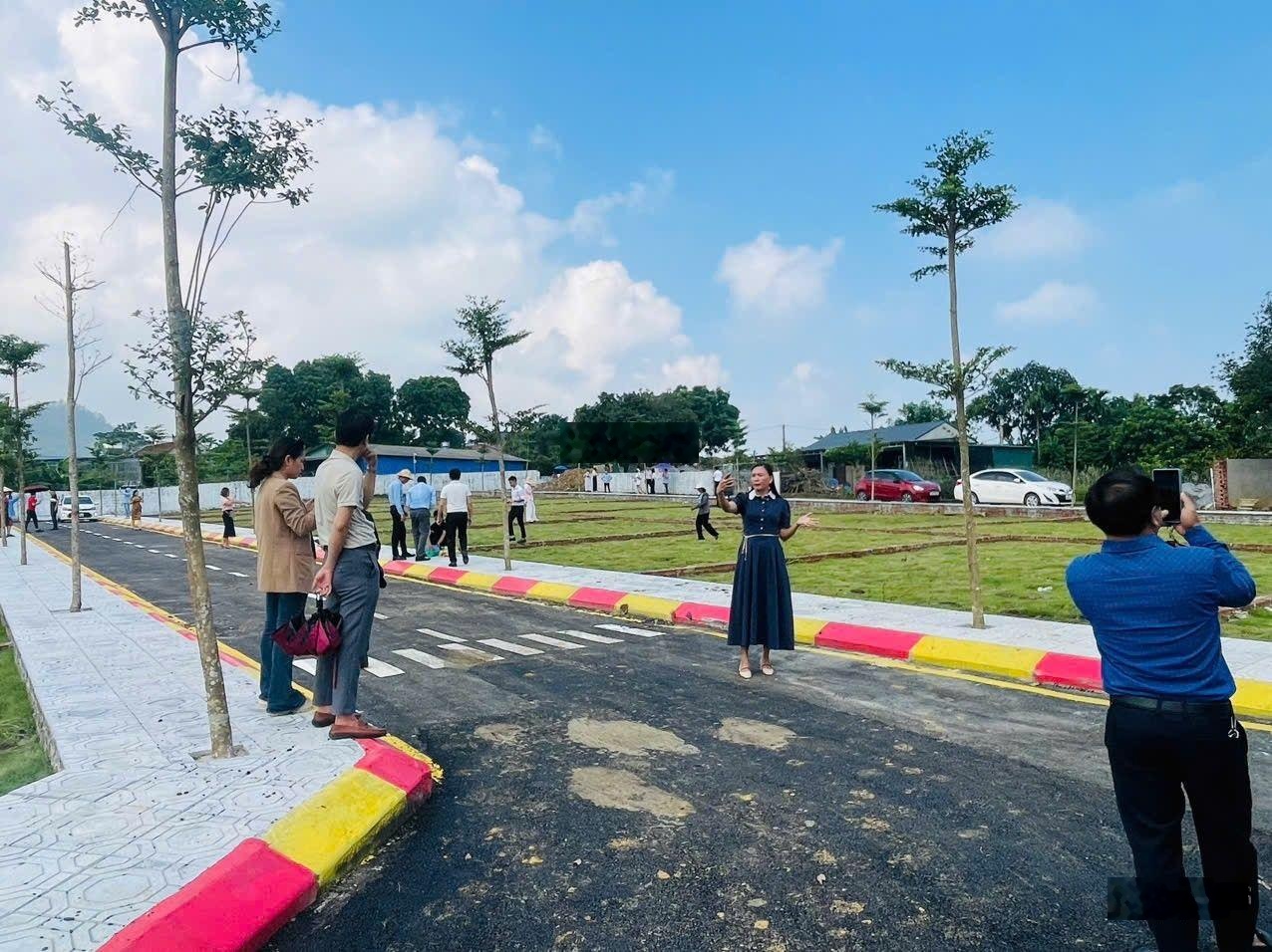 Bán đất nền 100m2 gần đường 21A, Phú Cát, Hà Nội, 3,2 tỷ