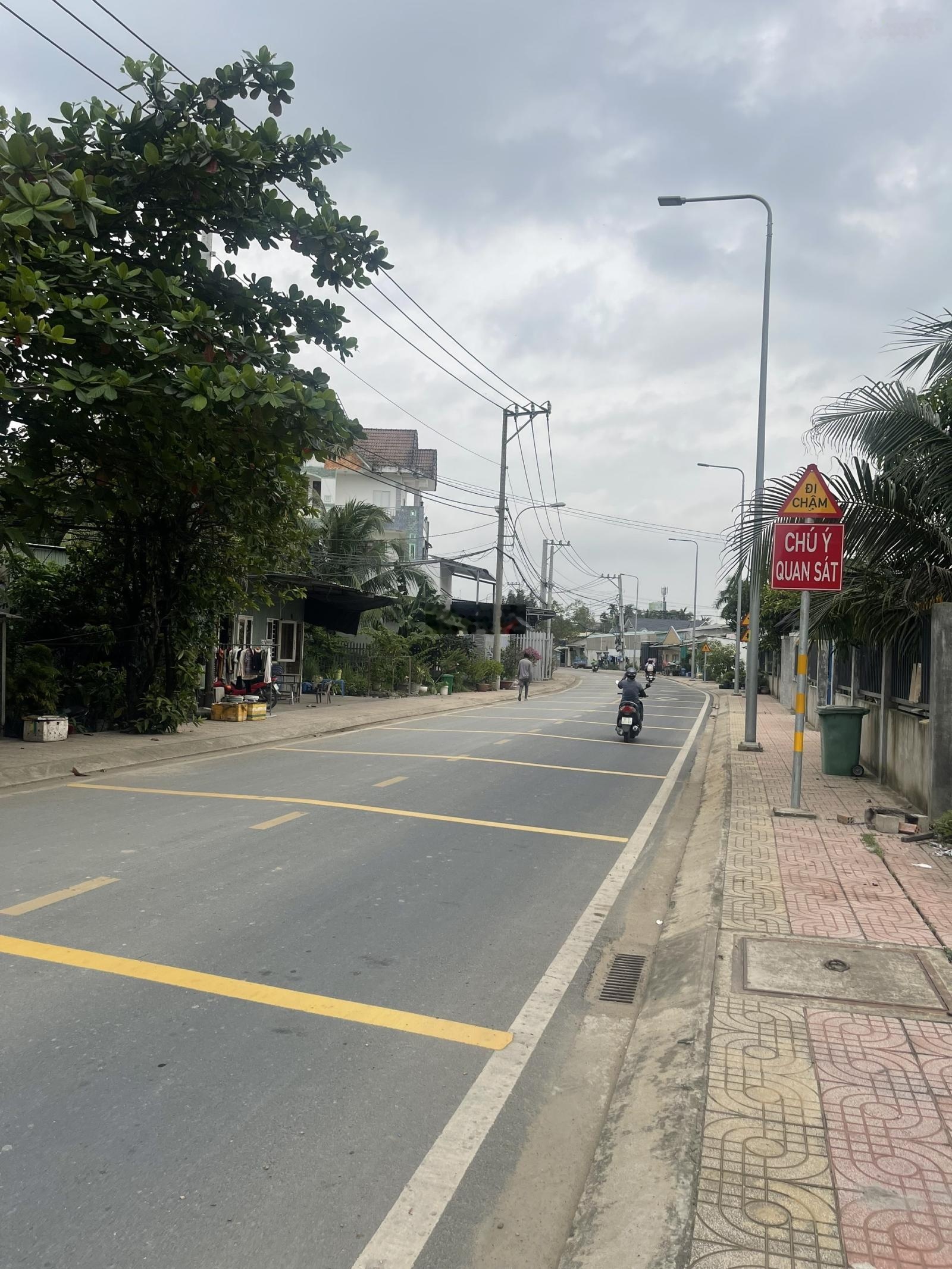 Bán đất MT Tam Đa, Long Trường Thủ Đức. DT 6800m2(74x91). Giá nhỉnh 50 tỷ