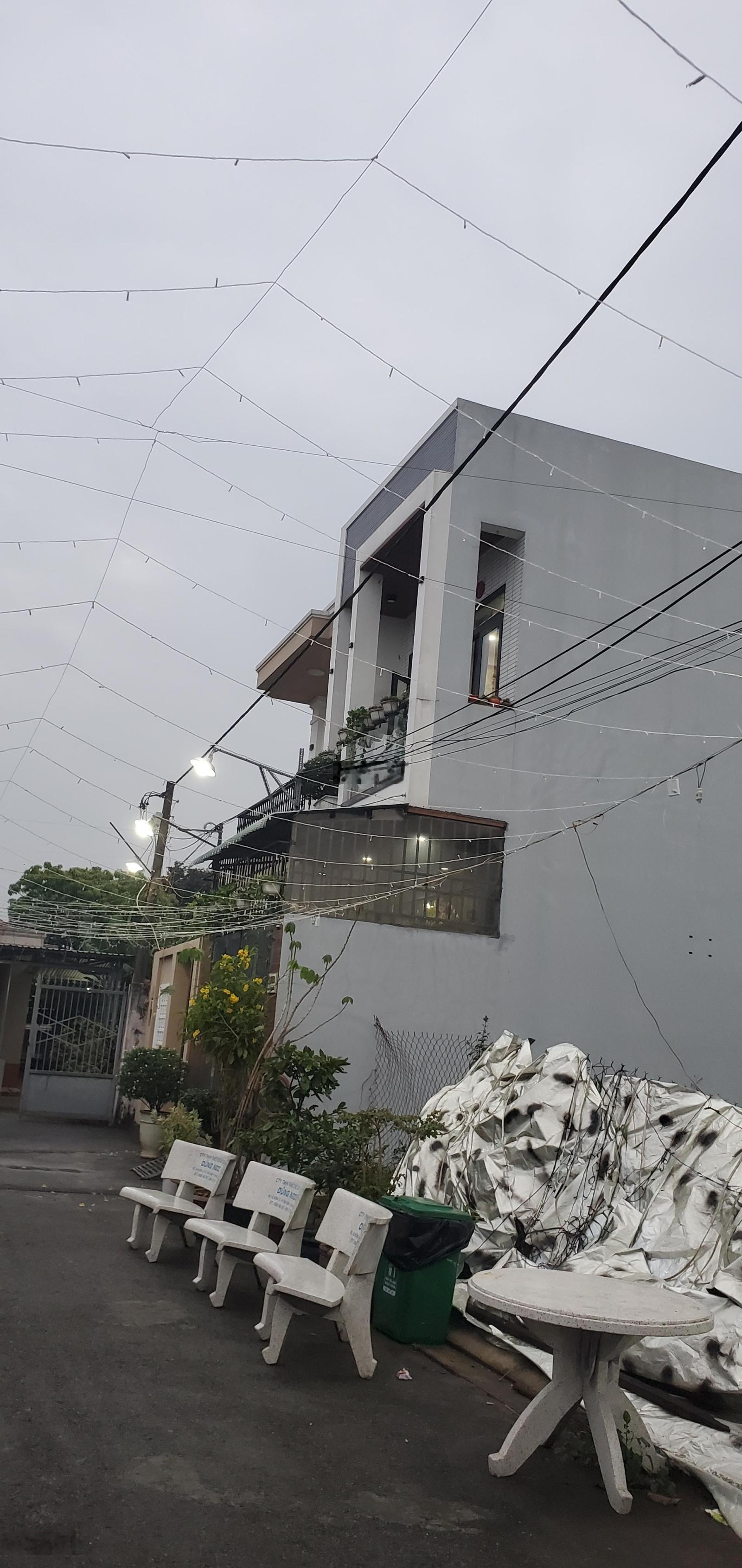 Ngay metro phước long -nhà 2 tầng hẻm xe hơi 5m đường thủy lợi, phước long a, tp. thủ đức