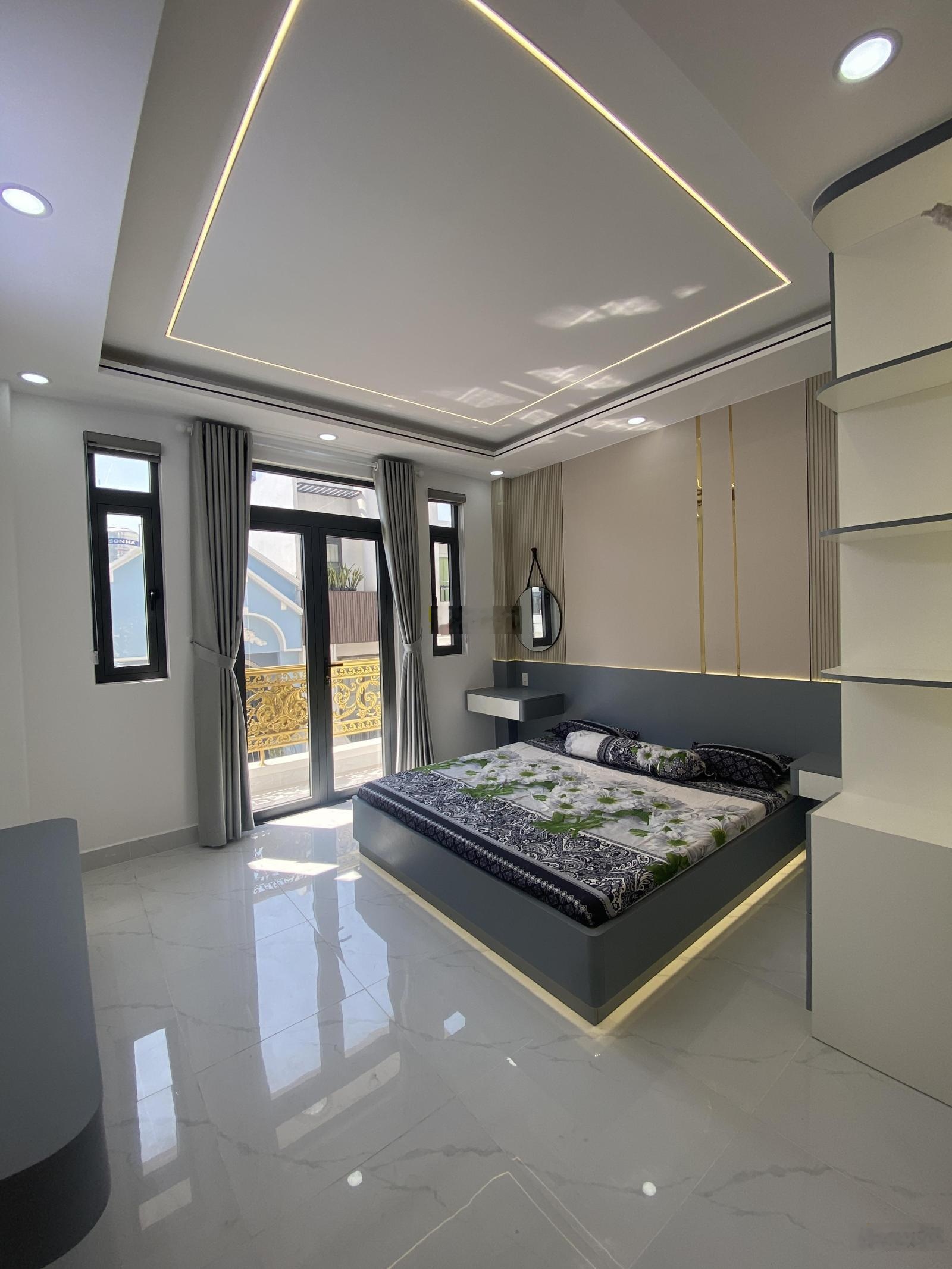 Nhà 5 tầng full nội thất, khu VIP đồng bộ, vỉa hè, điện âm, chỉ 6tỷ2 còn TL mạnh