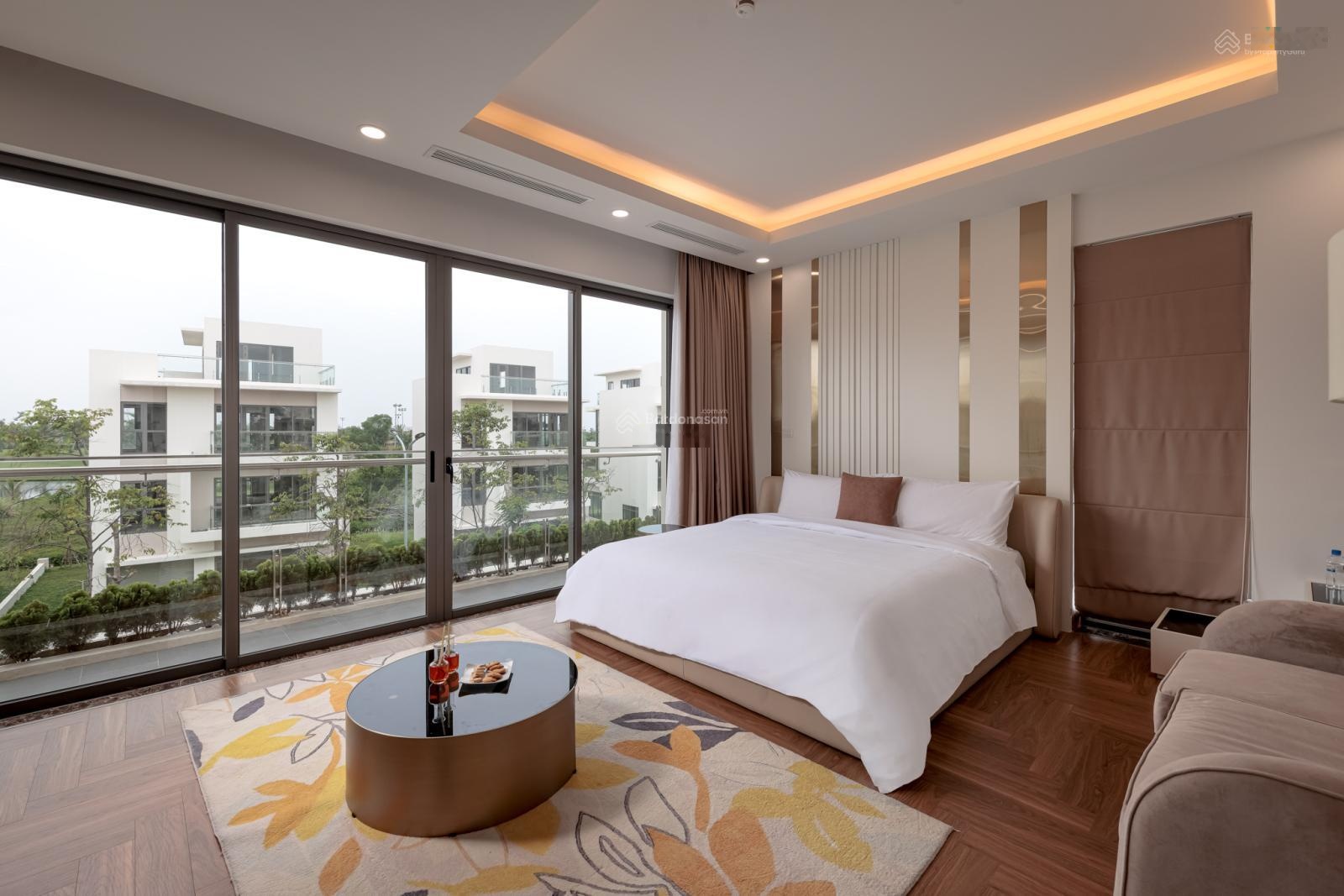 Bán gấp biệt thự 4 tầng 354m2 chỉ 37.8tr/m2 sổ đỏ lâu dài. Nhà mới chưa ở. Tại Đồ Sơn, Hải Phòng