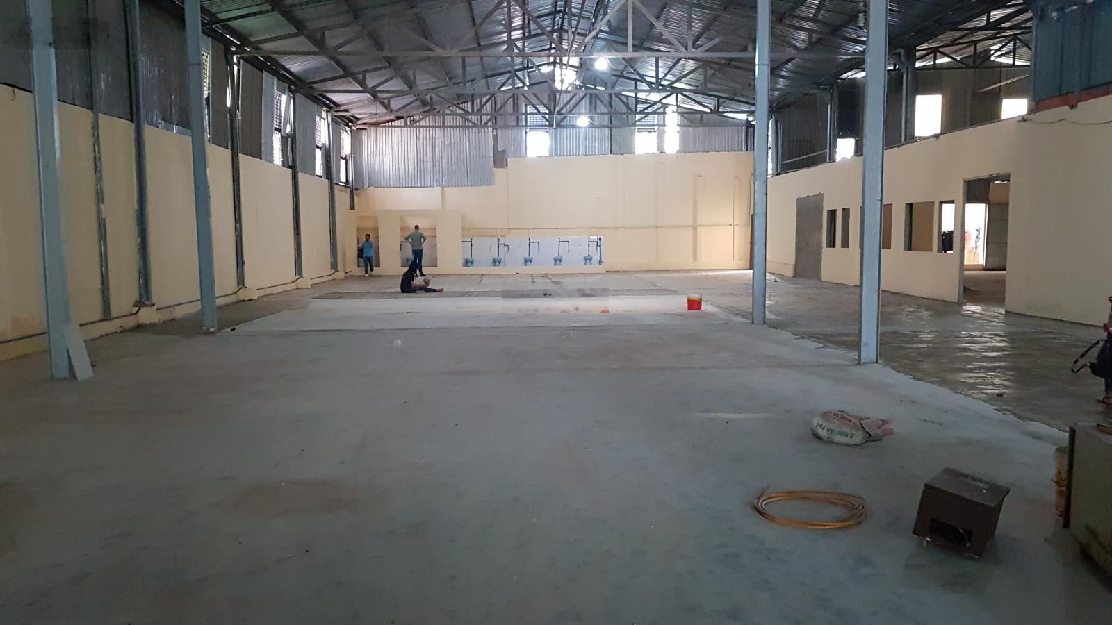 Nhà xưởng cho thuê đường tx25, phường thạnh xuân quận 12 dt: 800m giá 45 triêu/tháng lh: 0908561228