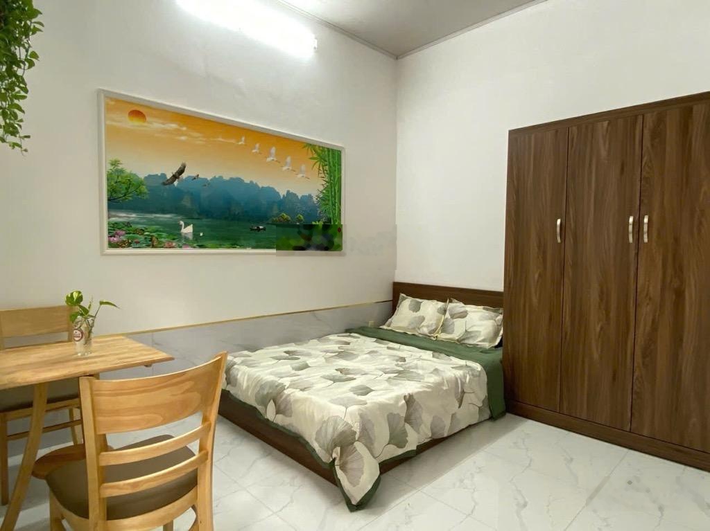 Bán nhà Tân Bình gần Sân bay TSN - 40m2 - nở hậu - có dòng tiền ~17 tr/m