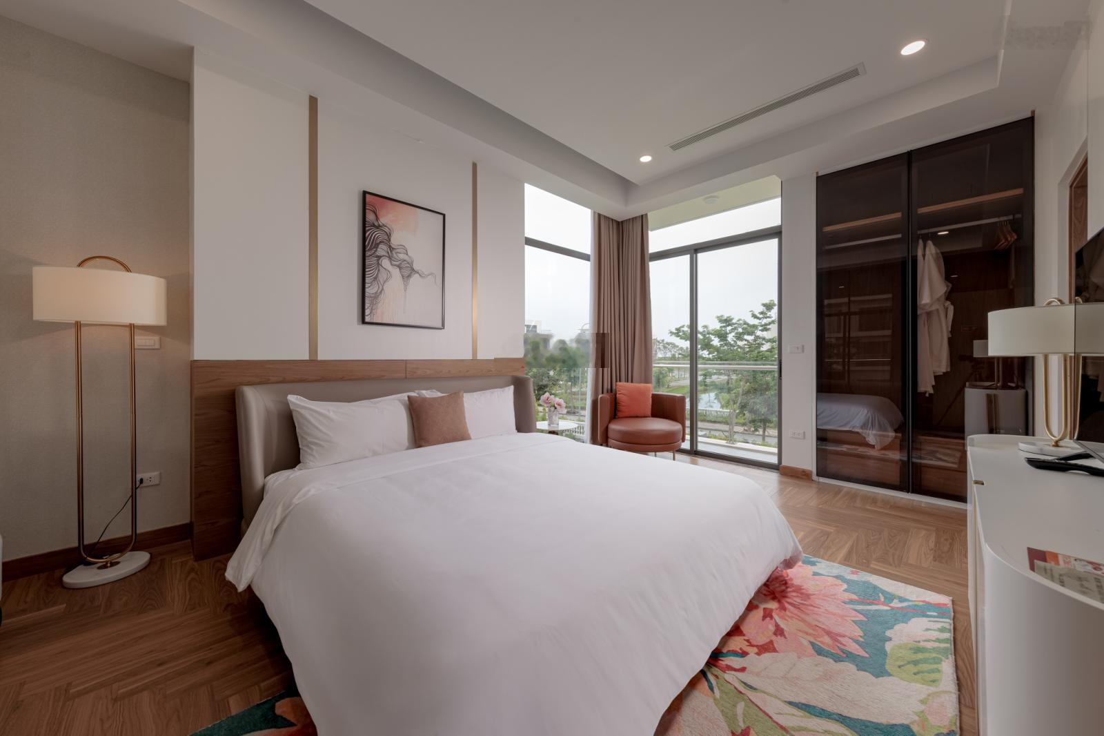 Hàng hiếm Bán biệt thự 4 tầng 300m2 nhà mới, giá gần 12 tỷ cạnh sân Golf Đồ Sơn, Hải Phòng