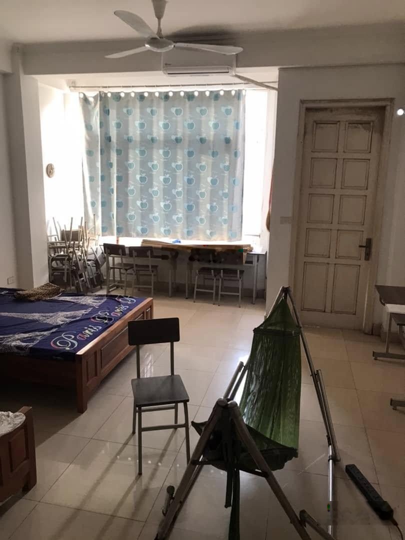 Bán nhà số 1 ngõ 294 Dương Văn Bé DT 42m, 3 tầng lô góc giá 10.9 tỷ