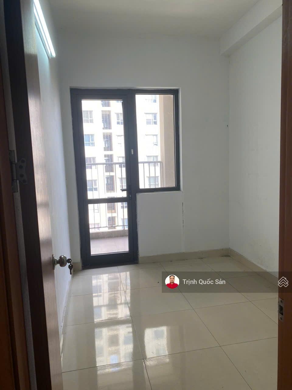 Cho thuê chung cư Báo Nhân Dân, Xuân Phương, 100m2 , 3 ngủ cơ bản, 11.5tr/ LH O942.00.,6856