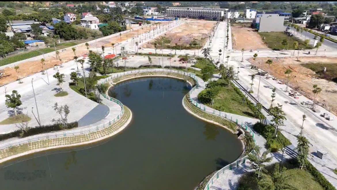 Bán lô đất nền Vạn Phú Shophouse đưởng tỉnh 261, Thái Nguyên, diện tích 120m2 LH 0904990209