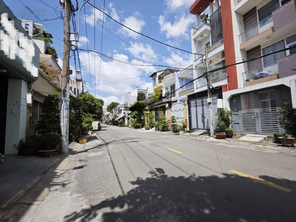 Cần bán nhà Mặt tiền Nguyễn Văn Tố, DT:4x17.5 1 lầu, Phường Tân Thành, Q Tân Phú