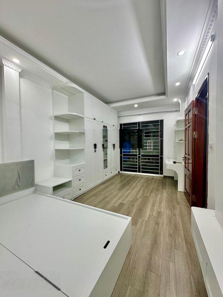 Cần tiền gấp - giảm sốc - nhà đẹp võ thị sáu - 20m ra oto ra phố - 55m nhỉnh 11tỷ nhà nằm ng