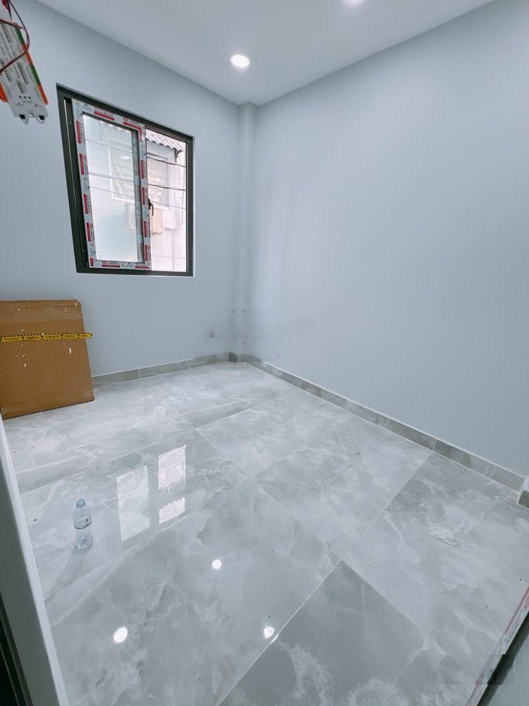 Mặt tiền hẻm rộng 5m - diện tích lớn 55m2 - 4 tầng- mua căn lớn tặng thêm căn nhỏ - 6,5 tỷ còn tl