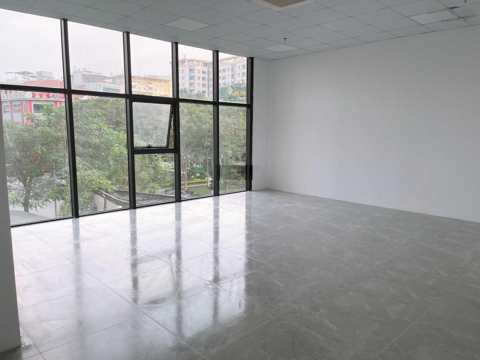 Cho thuê văn phòng đẹp nhất, giá tốt nhất Nguyễn Quốc Trị 200m2 giá 40tr. LH 0978439478