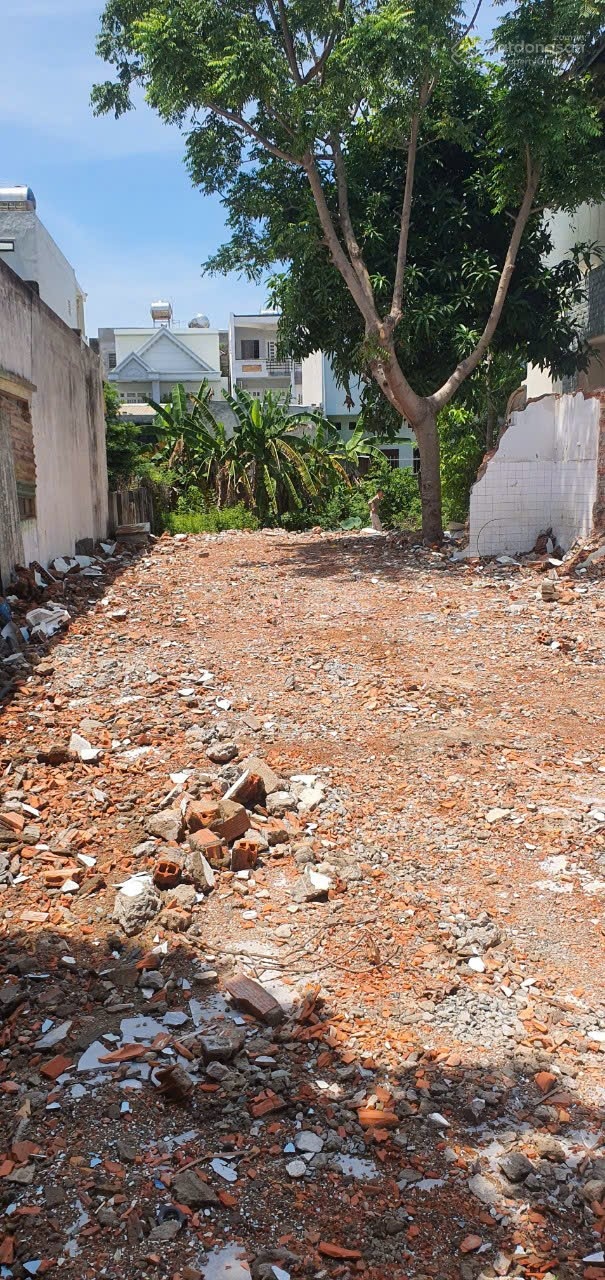 Bán đất biệt thự 395m2 tại trung tâm TP. Vũng Tàu hẻm 6m bàn cờ khu cán bộ dân trí an ninh yên tĩnh