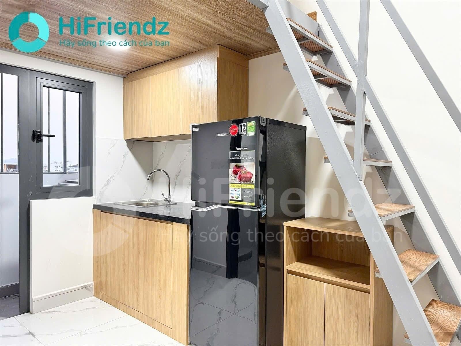 Chính chủ khai trương toà nhà có gác bancol full nội thất máy giặt riêng cách ĐH Ngoại Thương 5p