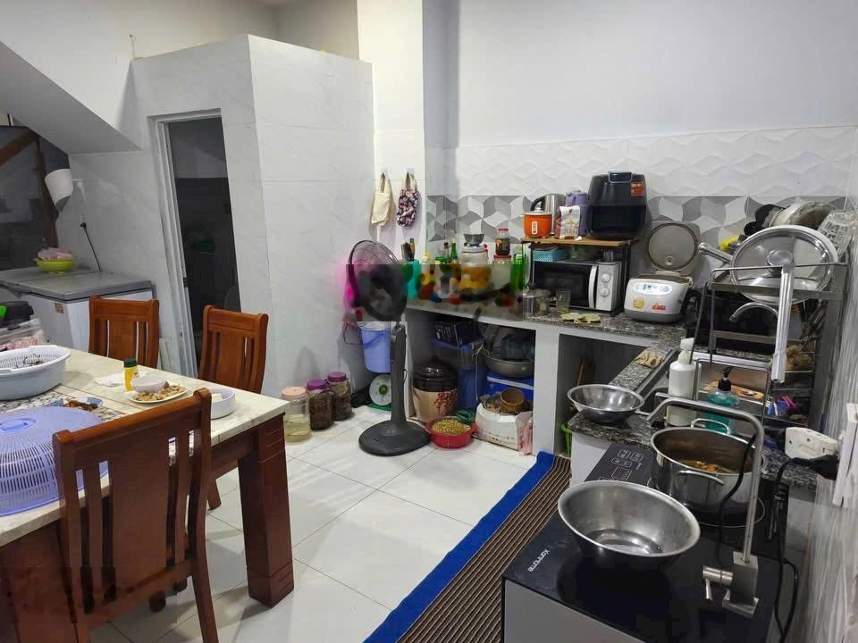 Nhà 72m2 1 trệt 2 lầu hẻm xe hơi đường Nguyễn Cửu Phú