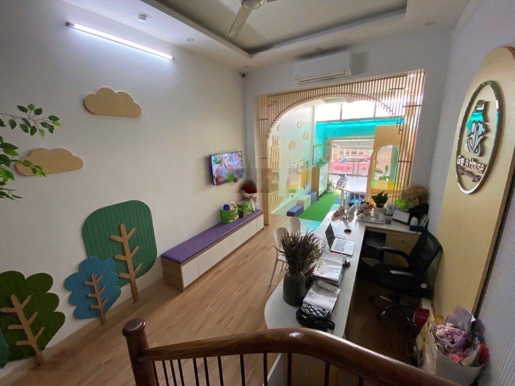 Chính chủ gửi bán nhà mặt phố Mỗ Lao, đường 18m KD Sầm uất, 85m2, 4 tầng MT 4m, giá 19,8 tỷ