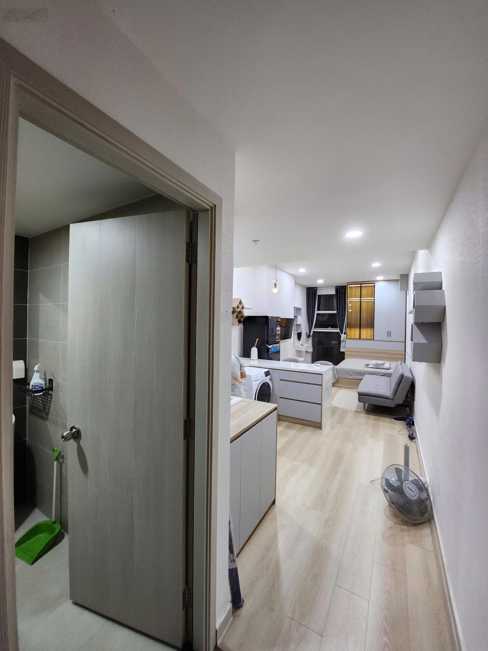 Sunrise cho thuê ---[ 32 m2, 9.5tr ]---[ 39 m2, 11.5 trd ]---[ 99 m2, 18.5 trd ]--- [3PN, 25 trd]