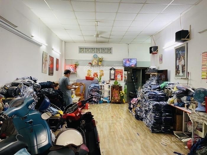 Nhà diện tích lớn khu chợ vải tân bình giảm giá cực mạnh 1.7tỷ . rẻ nhất khu vực