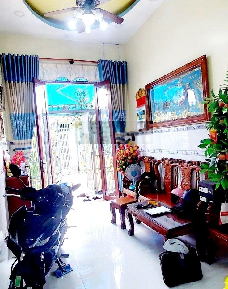 Nhà Hương Lộ 2, 4x24m, hẻm xe hơi, 4 tầng, 6,29 tỷ, sổ hồng