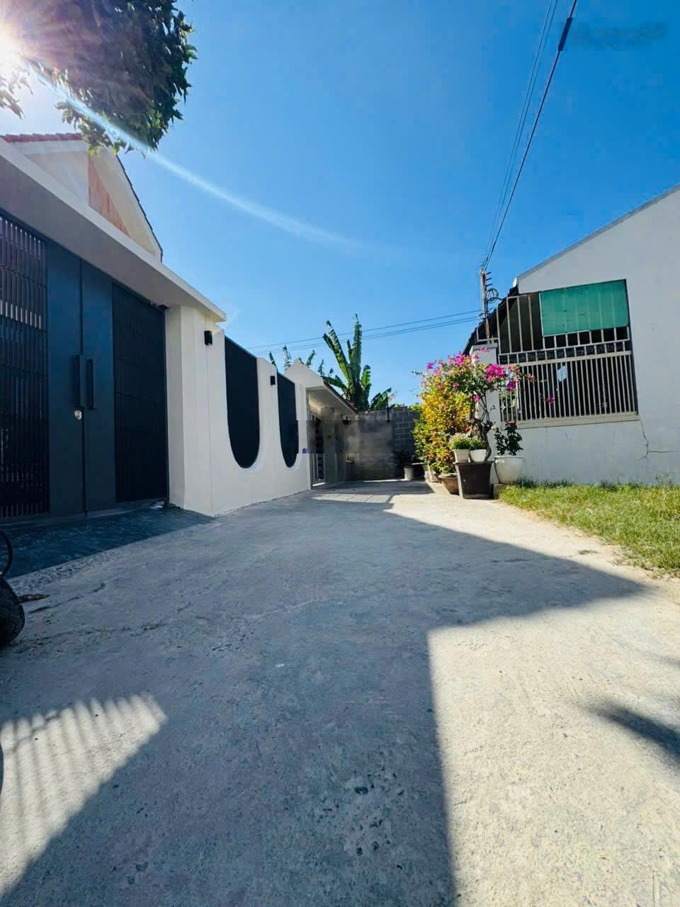 Bán đất sát khu đô thị Vĩnh Điềm Trung, 3,5 tỷ, 91,5m2, mặt tiền 6,1m