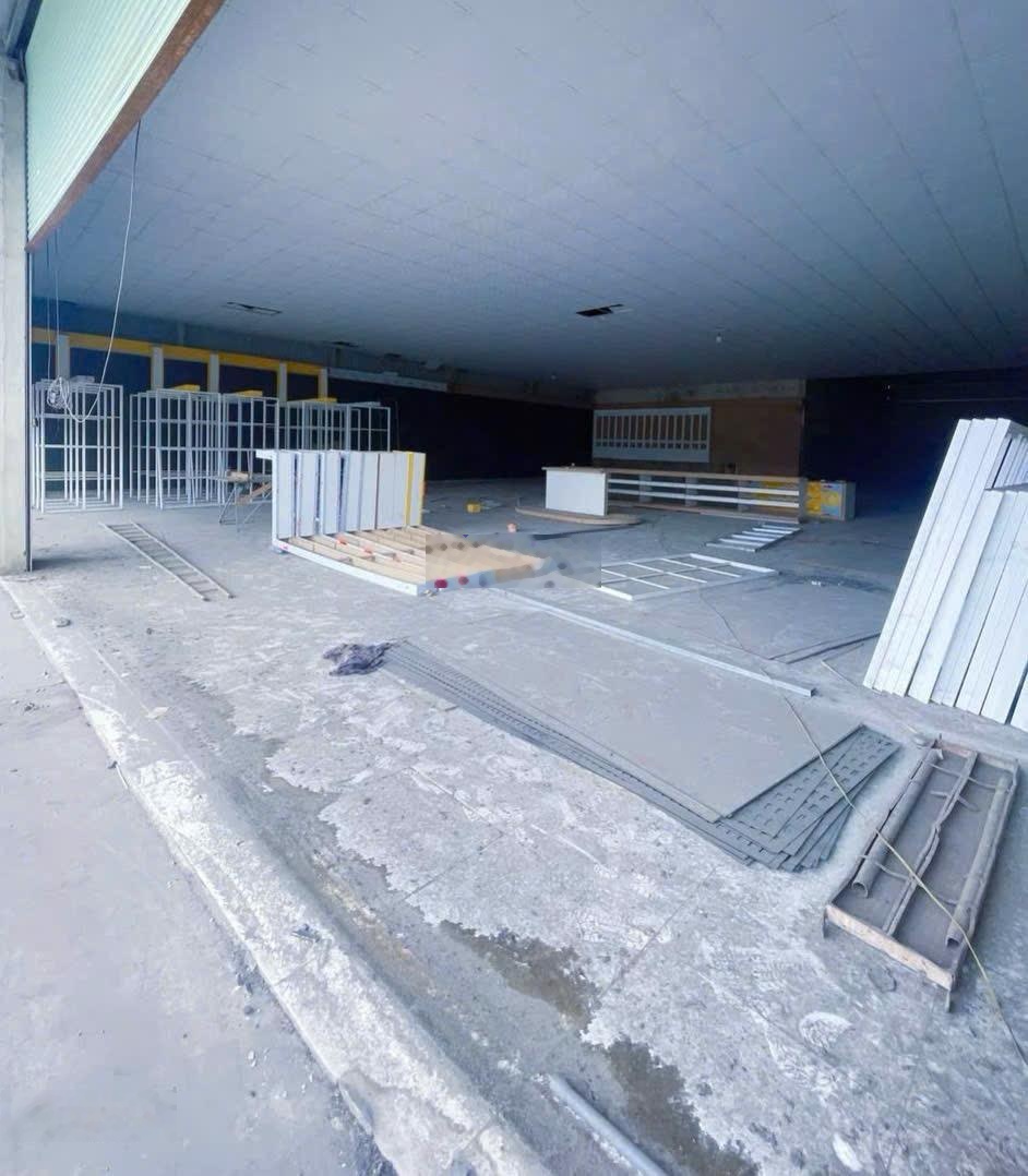 Cho thuê nhà xưởng, showroom trưng bày 900m2 Biên Hòa, Đồng Nai