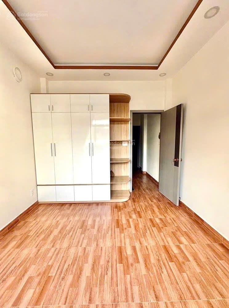 Siêu phẩm 4 tầng btct đường âu cơ, quận tân bình, 38m2, hxh, không lộ giới, đã hoàn công, sổ vuông