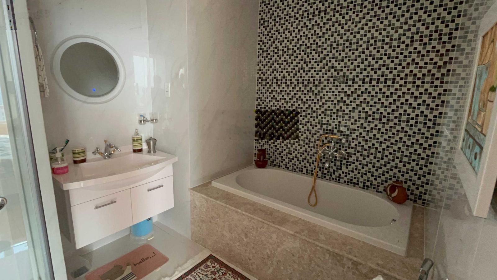 Chính chủ gửi cho thuê căn hộ cao cấp Léman Luxury, TT quận 3, giá 35 triệu/th, LH: 0931633339