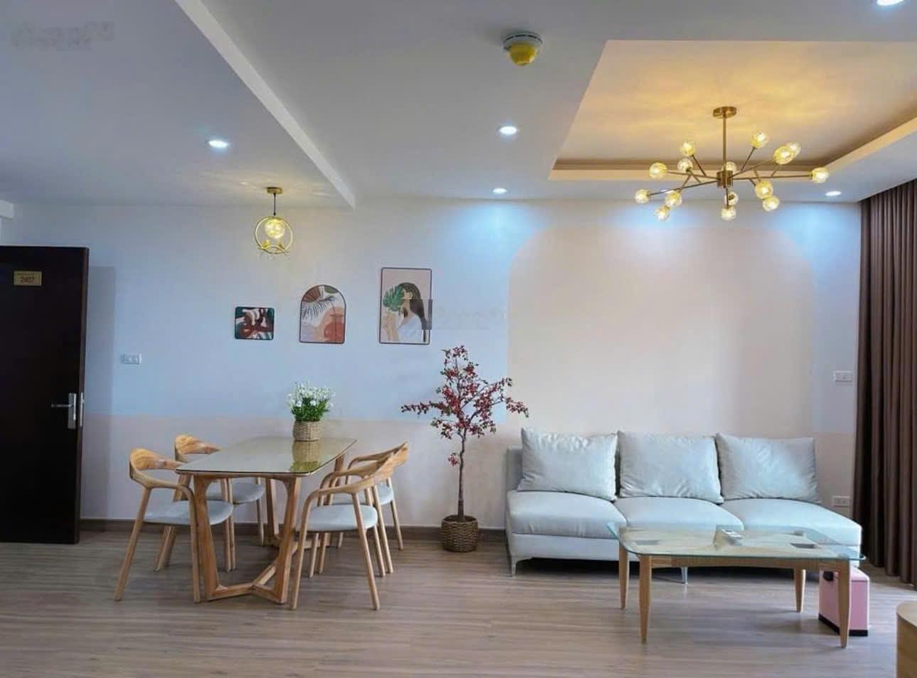 Bán căn 1 phòng ngủ Royal Park 48m2, đầy đủ nội thất cho thuê 10tr/th ngay