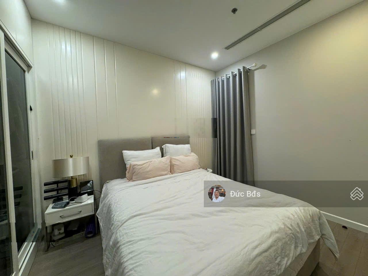 Gia Đình Cần Bán Căn Hộ Chung Cư The Park Home - Full Đồ, Sẵn Sổ , Giá Tốt , L/H 0983921919