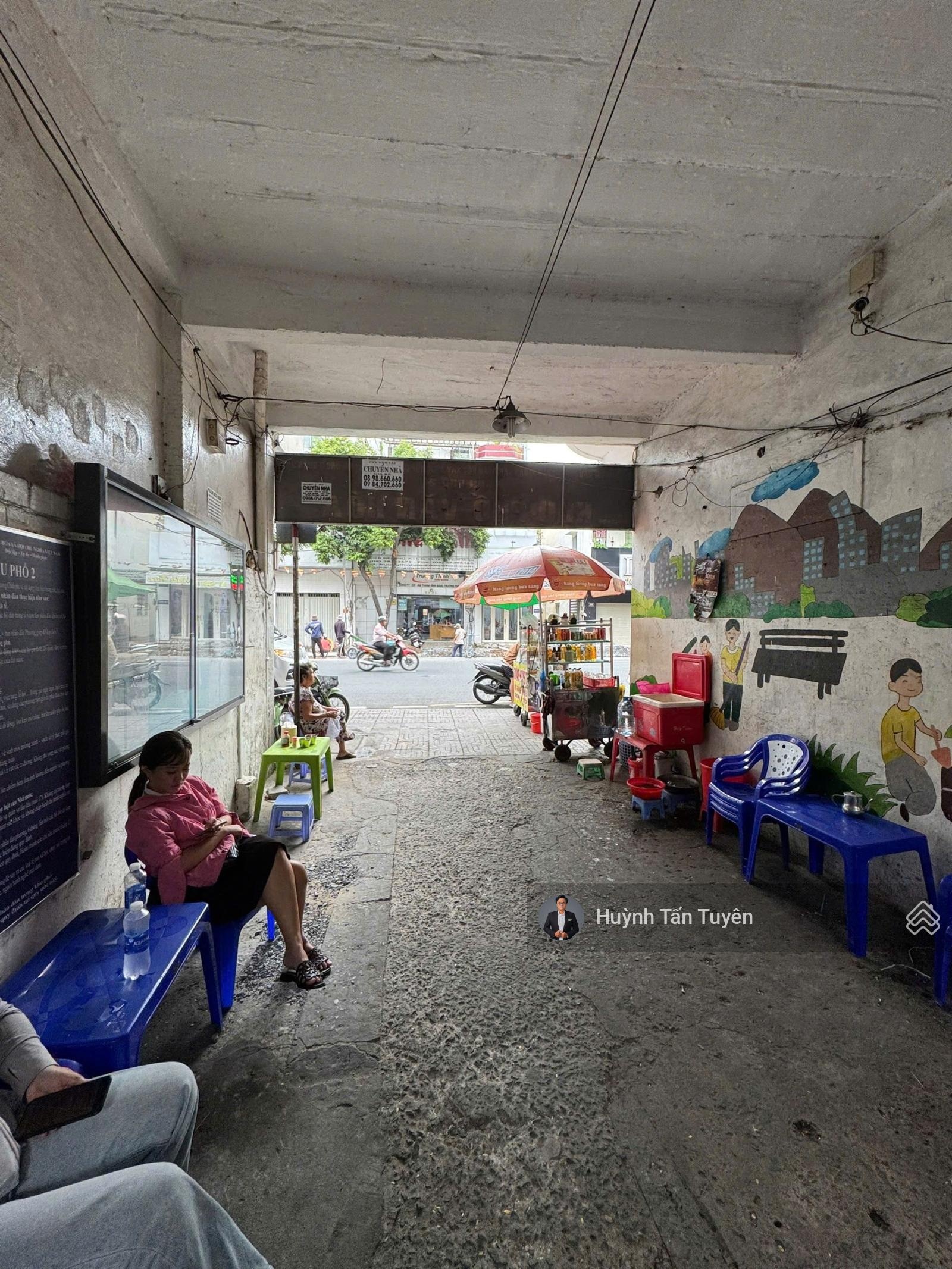 Nhà đẹp xuất sắc Điện Biên Phủ, 8x7m, 3 lầu, 7,5 tỷ, 40.2m2, 3PN, 3WC, trung tâm khu Bàn Cờ (Q3 cũ)