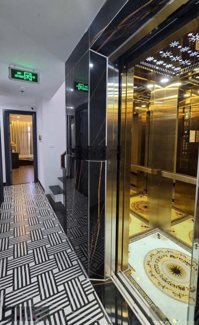 Tòa CHDV 90m2*6T*20PKK đối diện ĐH KHXH & Nhân Văn Nguyễn Trãi Thanh Xuân HN