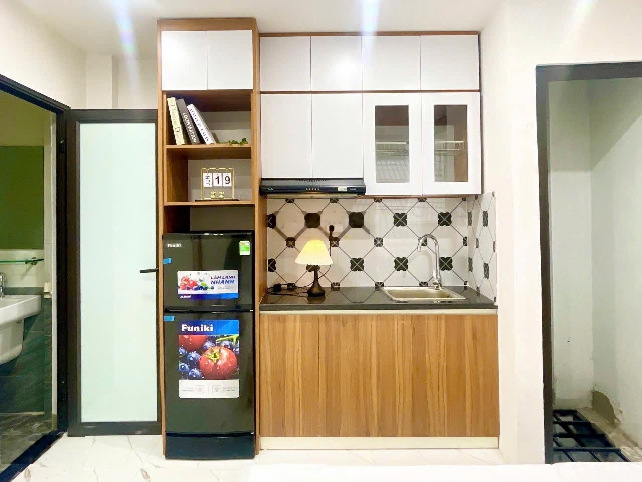 Bán Gấp toà chung cư mini 2 mặt ngõ doanh thu 500triệu/năm, phố Hào Nam-Đống Đa. Giá chào 10.8 tỷ.