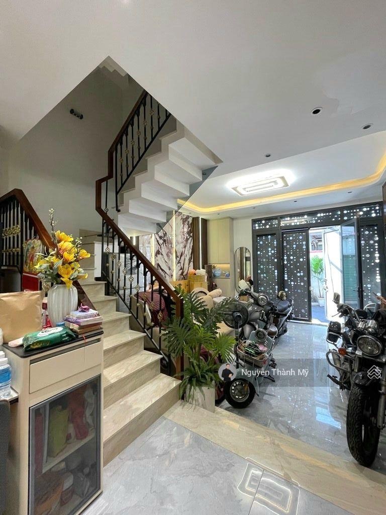 1 Trục Phan Huy Ích - Hẻm Xe Hơi Thông - Ngang Bề Thế 5M - 4 Tầng - Chỉ 7,99 Tỷ