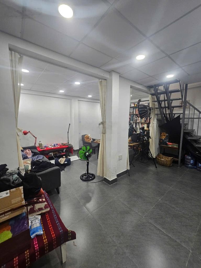 Bán nhà Lương Thế Vinh ngang 4.2m - nở hậu 8m - dài 15m - HXH - đang cho thuê - hơn 7 tỷ