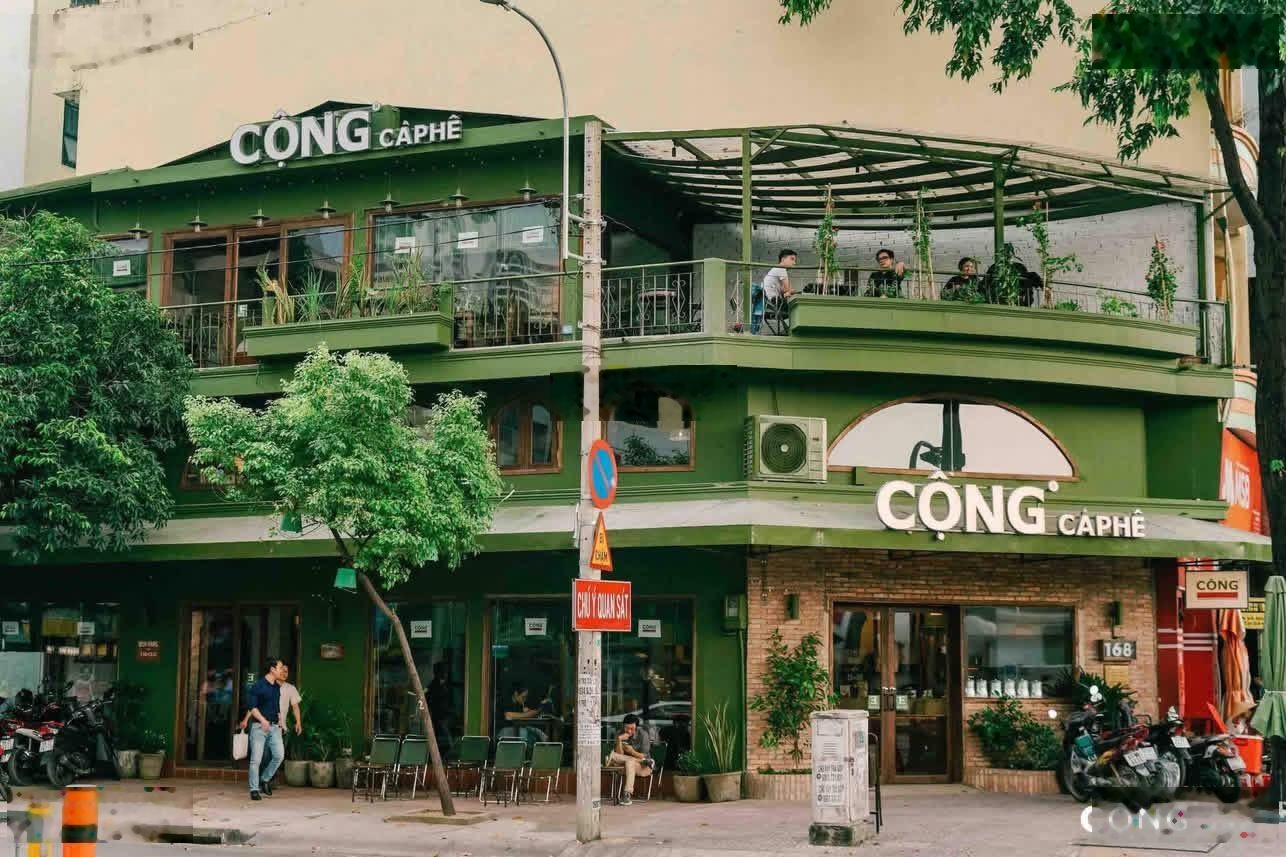 Cho thuê siêu phẩm mặt phố Nhà Thờ,diện tích tổng:360m2, nhà hai tầng,mặt tiền:12m, vị trí đắc địa