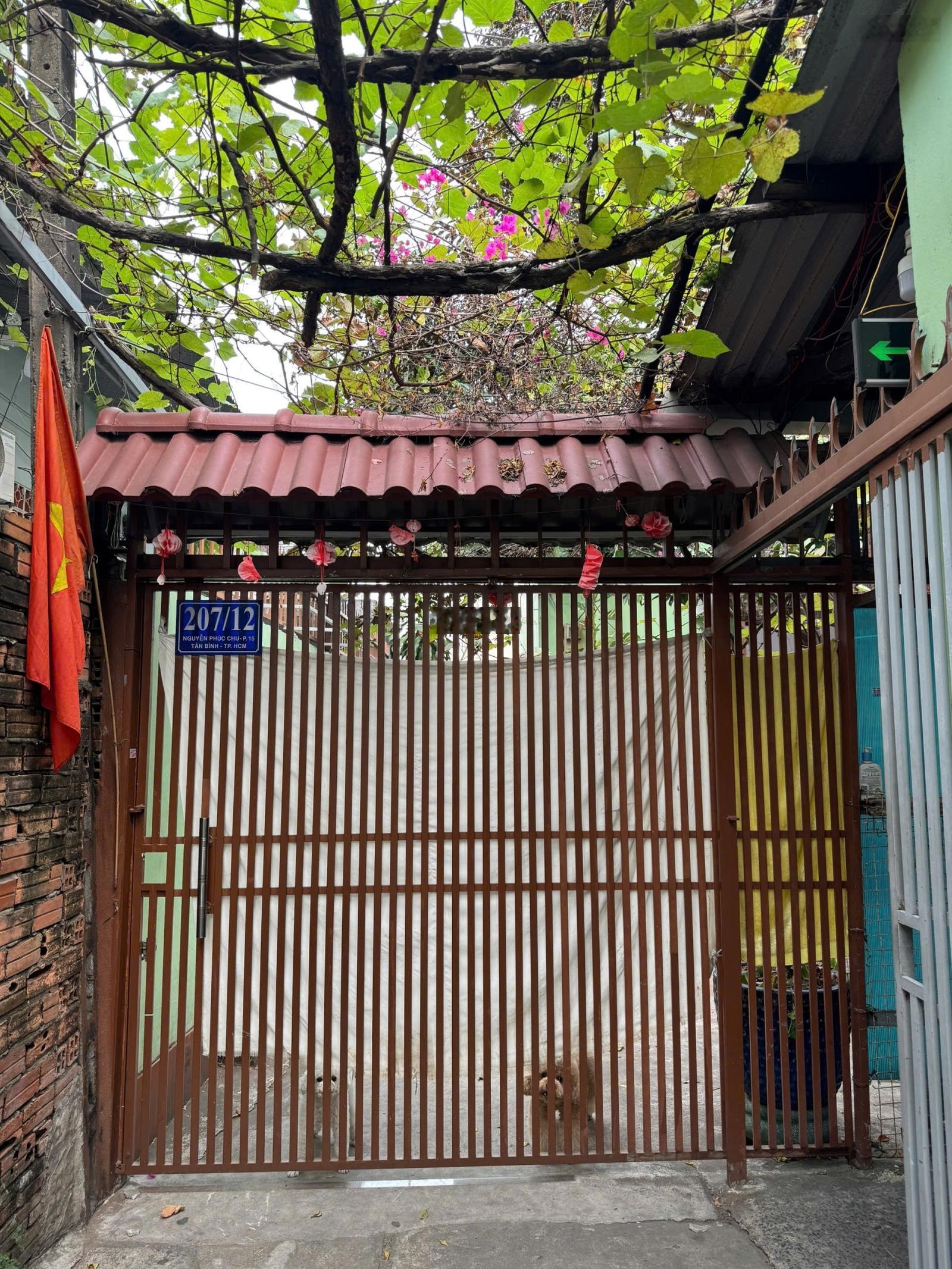 Bán nhà riêng tại 207/12 NguyBán nhà riêng tại 207/12 Nguyễn Phúc Chu, 30 tỷ, 257.3m2, giá siêu hời