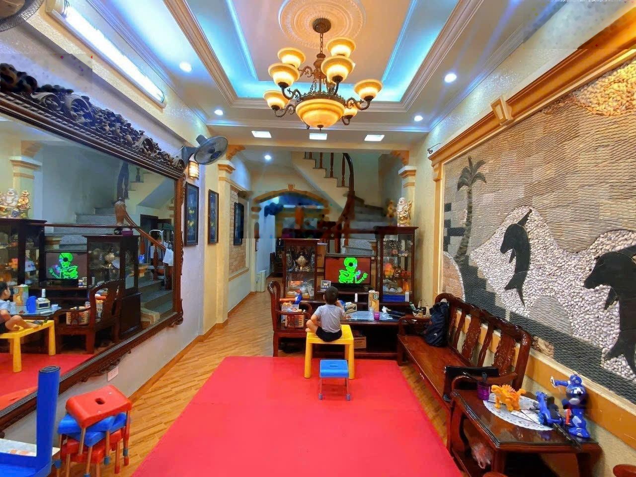 Giá Tận Gốc, Nhà Phan Kế Bính, Lô Góc 3 Thoáng, Ngõ To Ô tô, Dân Xây, Ở Sướng, Nội Thất Xịn.