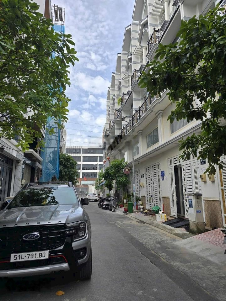 Bán đất hẻm xe hơi khu đồng bộ siêu đẹp, sát Kinh Dương Vương, 4x13.8, giá 5.9 tỷ