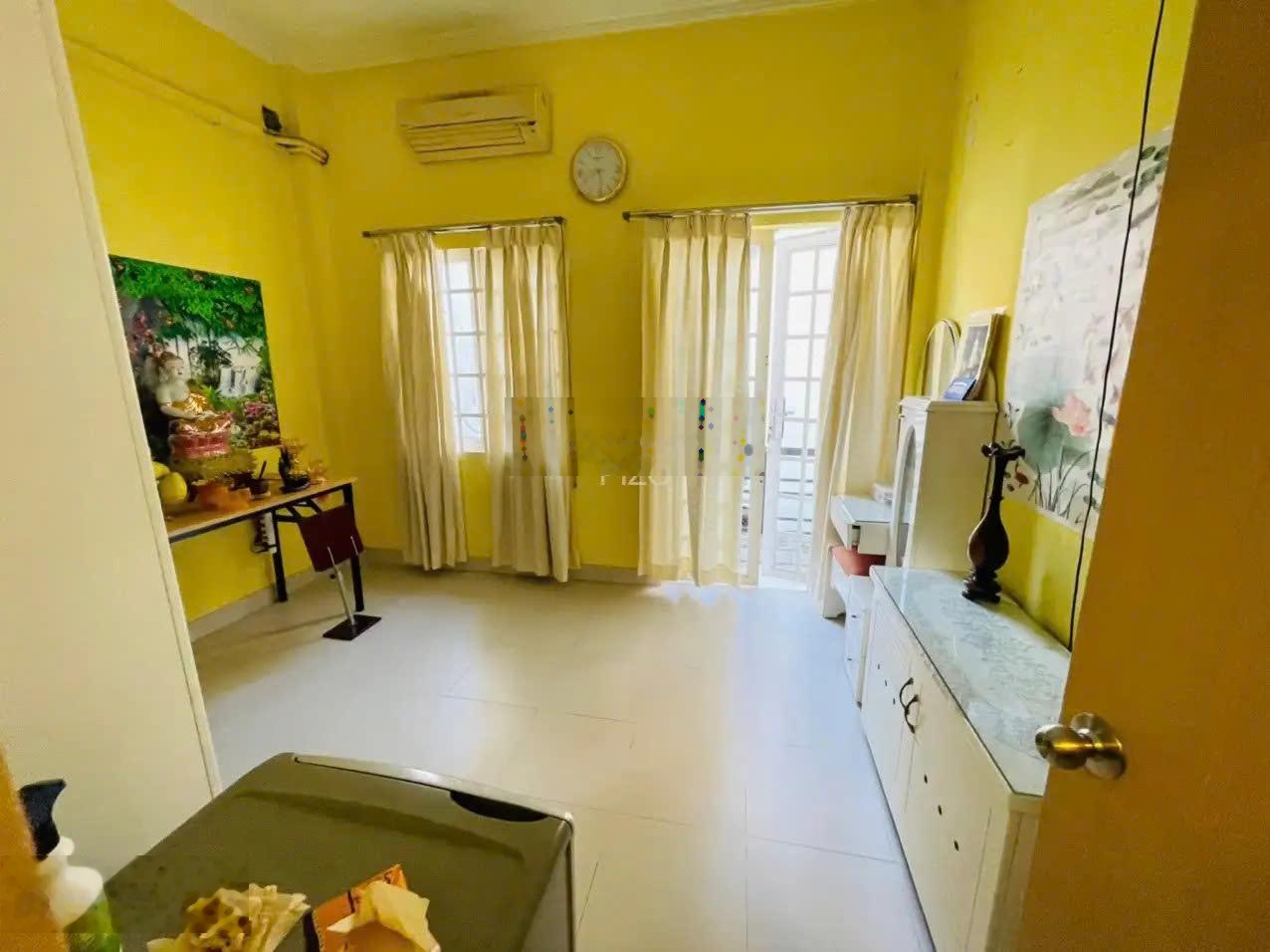 Chỉ 13 tỷ khu vip hẻm 8m Trần Nhật Duật (7m x 10m) CN 70m2