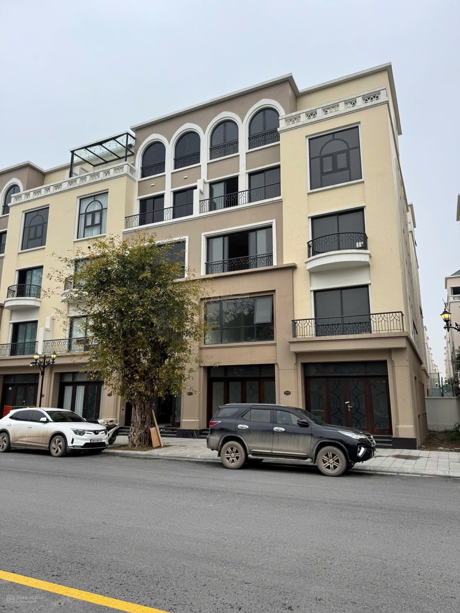 Chính chủ cho thuê làm văn phòng tại số 10 Cọ Xanh 12 Vinhomes Ocean Park 2