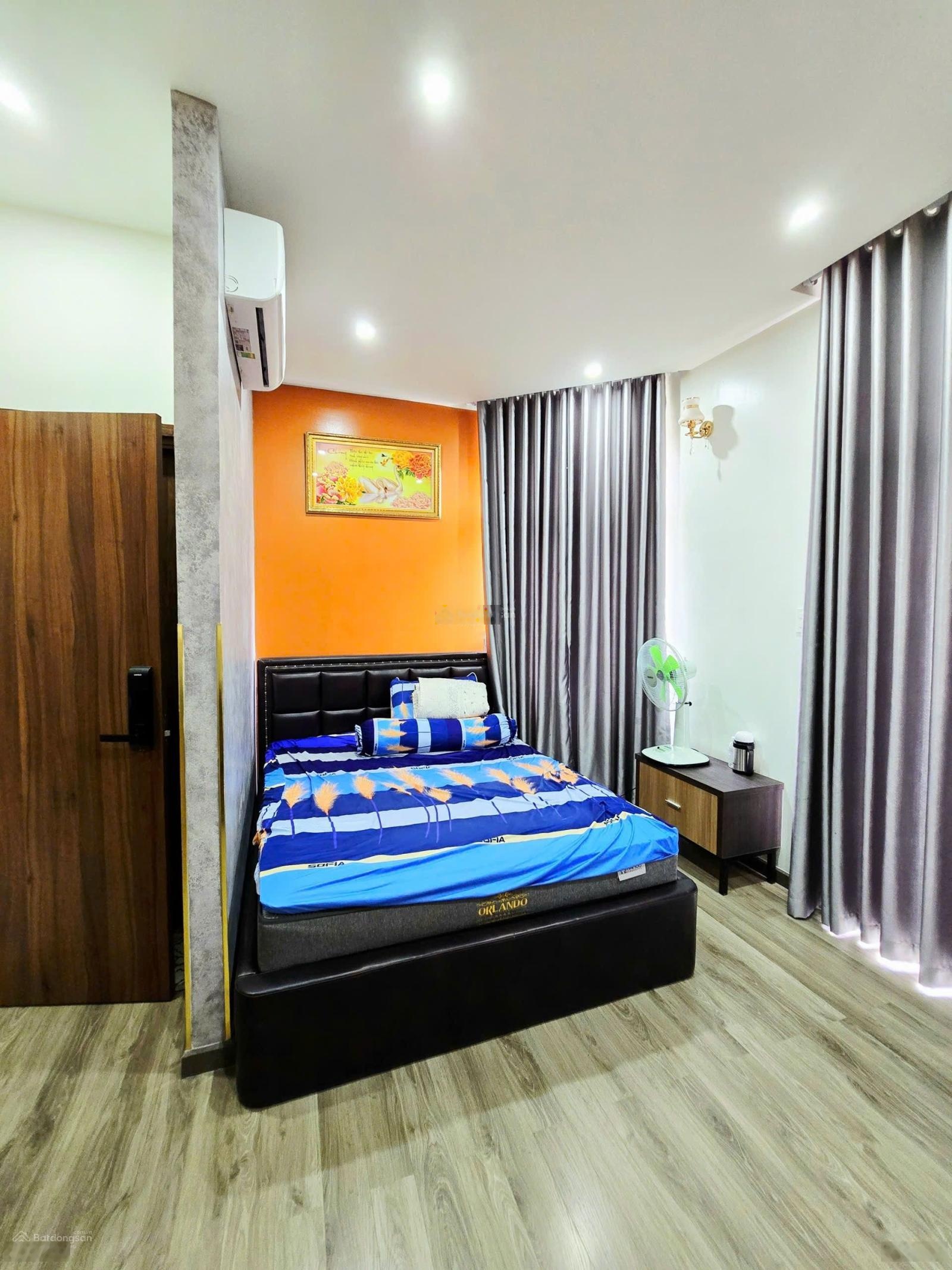 CHO THUÊ NHÀ MẶT TIỀN ĐƯỜNG SỐ 8 ,P.LONG PHƯỚC,Q9. Diện tích 80m2 (KẾ bên Vinhome Nguyễn Xiển)