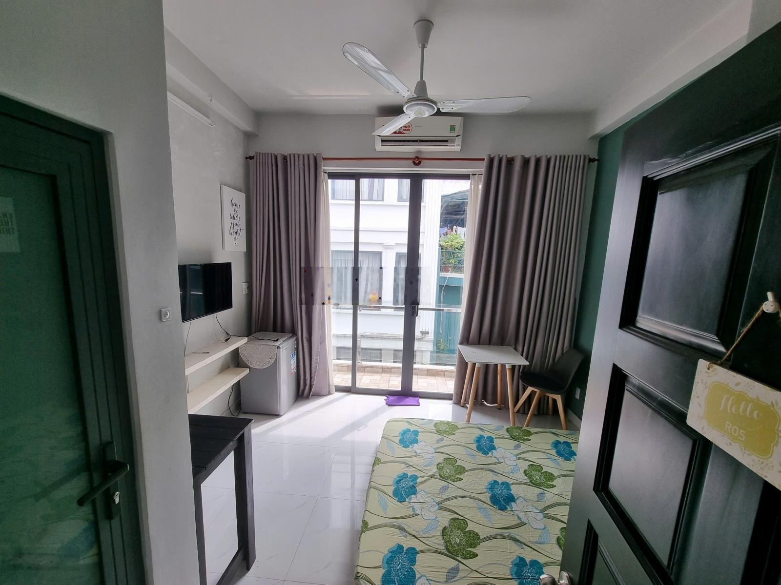 Cần bán - Góc 3MT Tô Hiến Thành P.Hòa Hưng, Quận 10 - 4.5x24.5m - KC 5 Tầng - Gía: 28 Tỷ