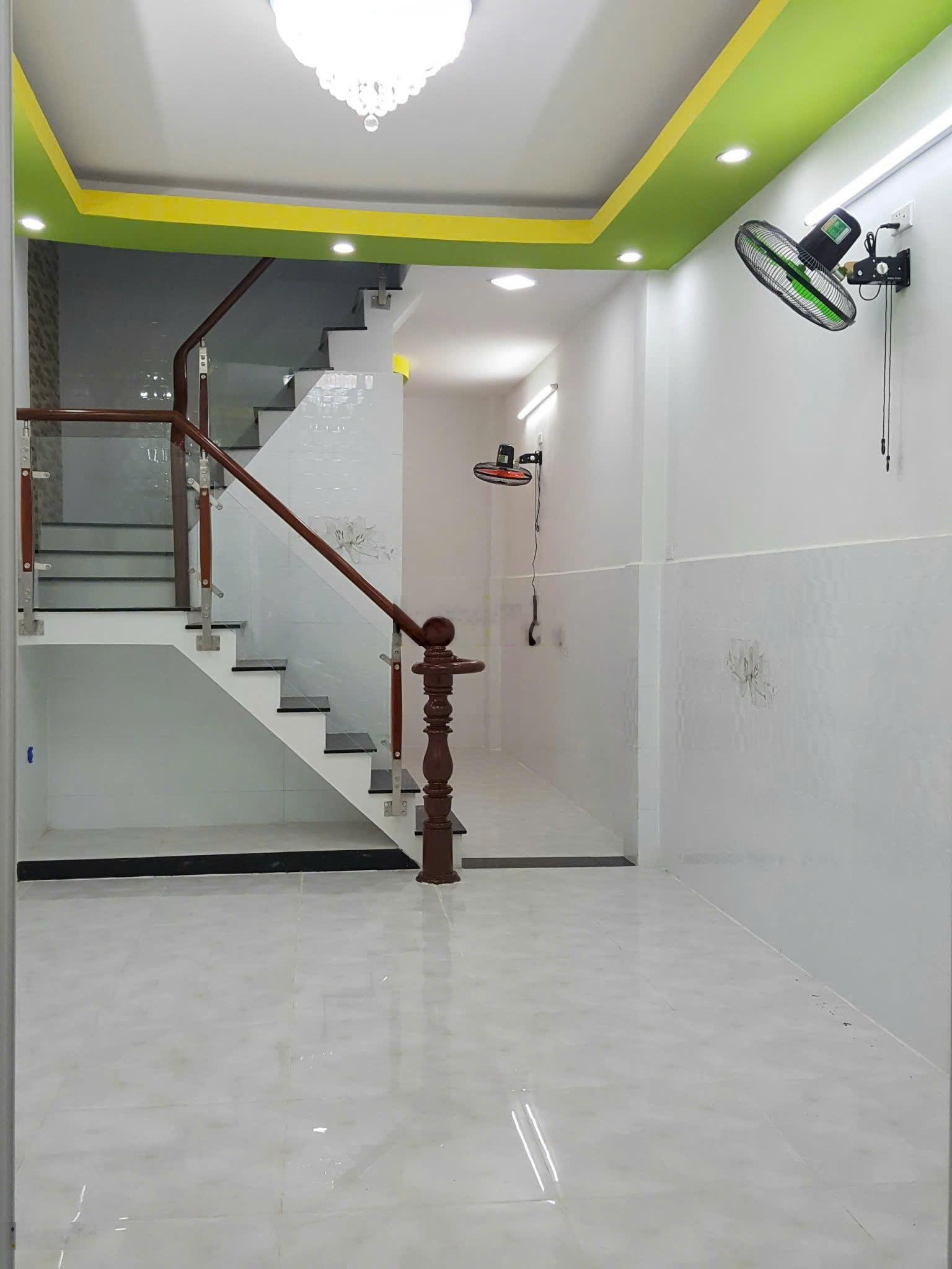 Bán nhà 2 Hẻm Lê Tung, P.13, Q.11 giá 4,55 tỷ