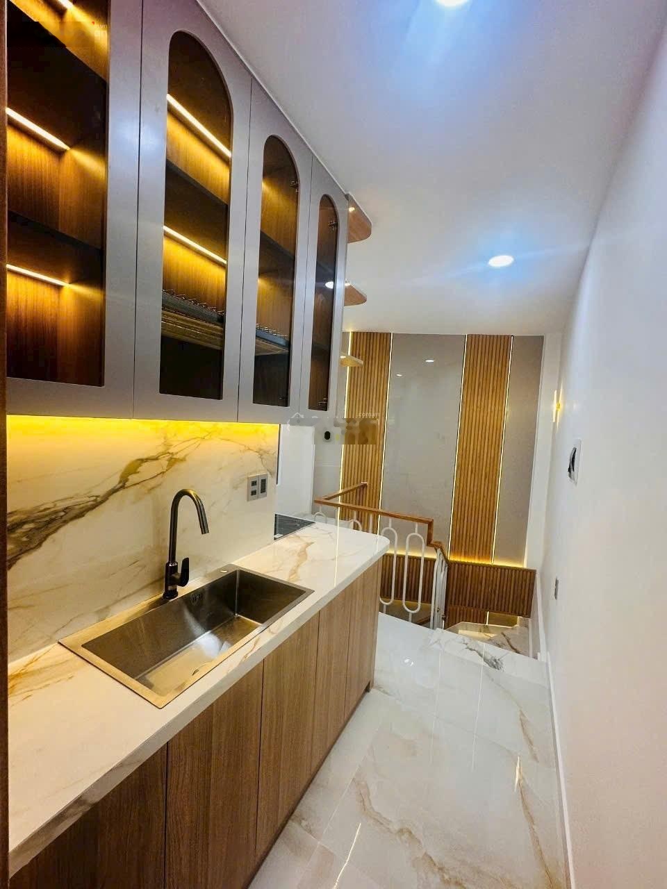 Giảm chào 200 triệu - chào mới 6.5 tỷ. mặt tiền vừa ở và minh doanh sầm uất - 2.1/2.3x11m